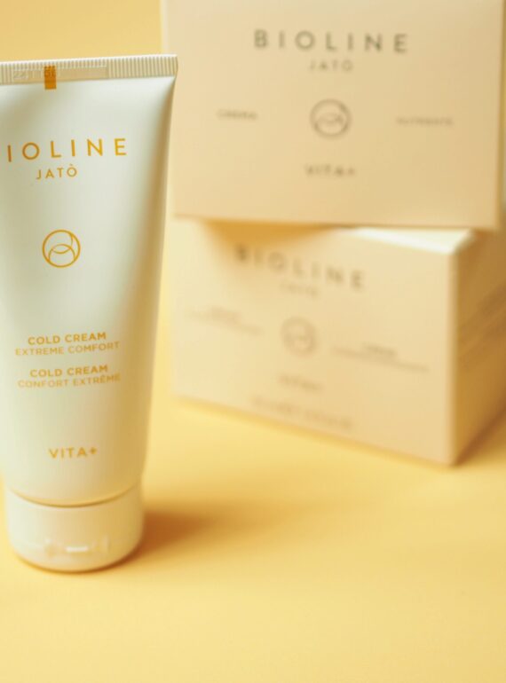 Vita-Cold-Cream-02-scaled
