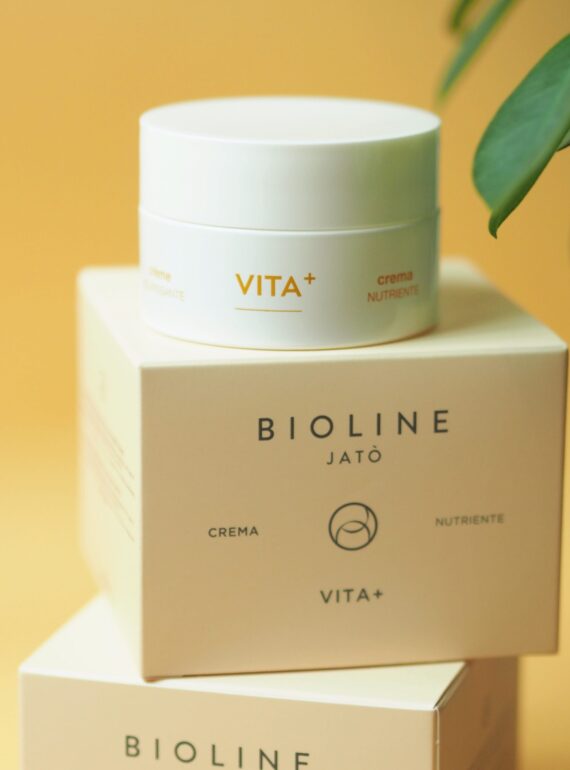 Vita-Cream-01-scaled (1)