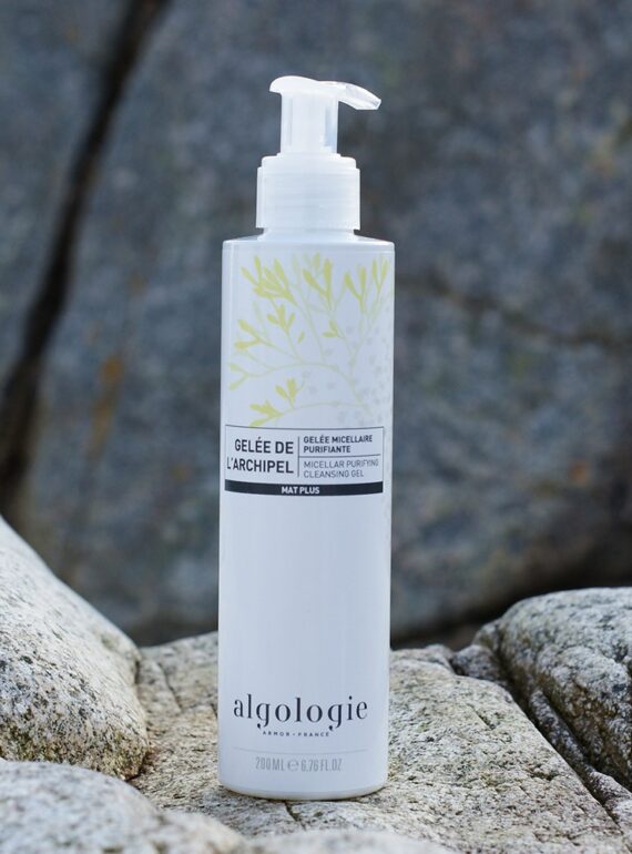 micellar-purifying-cleansing-gel-2