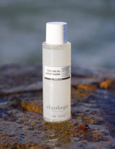 peeling-du-jardin-marin-anti-dark-spot-perfecting-micropeeling-