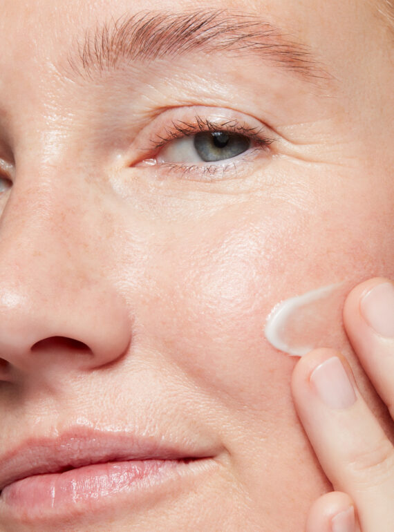 22_0429_SKC_PDP22_COR_21_TRIPLE_LIPID_RESTORE_2429